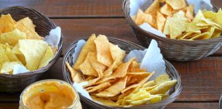 Jak zmiękczyć gotowe placki tortilli?