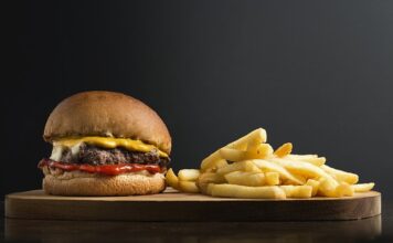 Jak zrobić płynny cheddar?