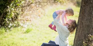 Czy można zajść w ciążę przez palce?