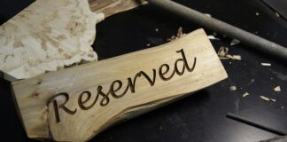 Czy z aplikacją Reserved jest taniej?