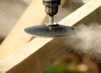 Jakie elektronarzędzia do domowego warsztatu?